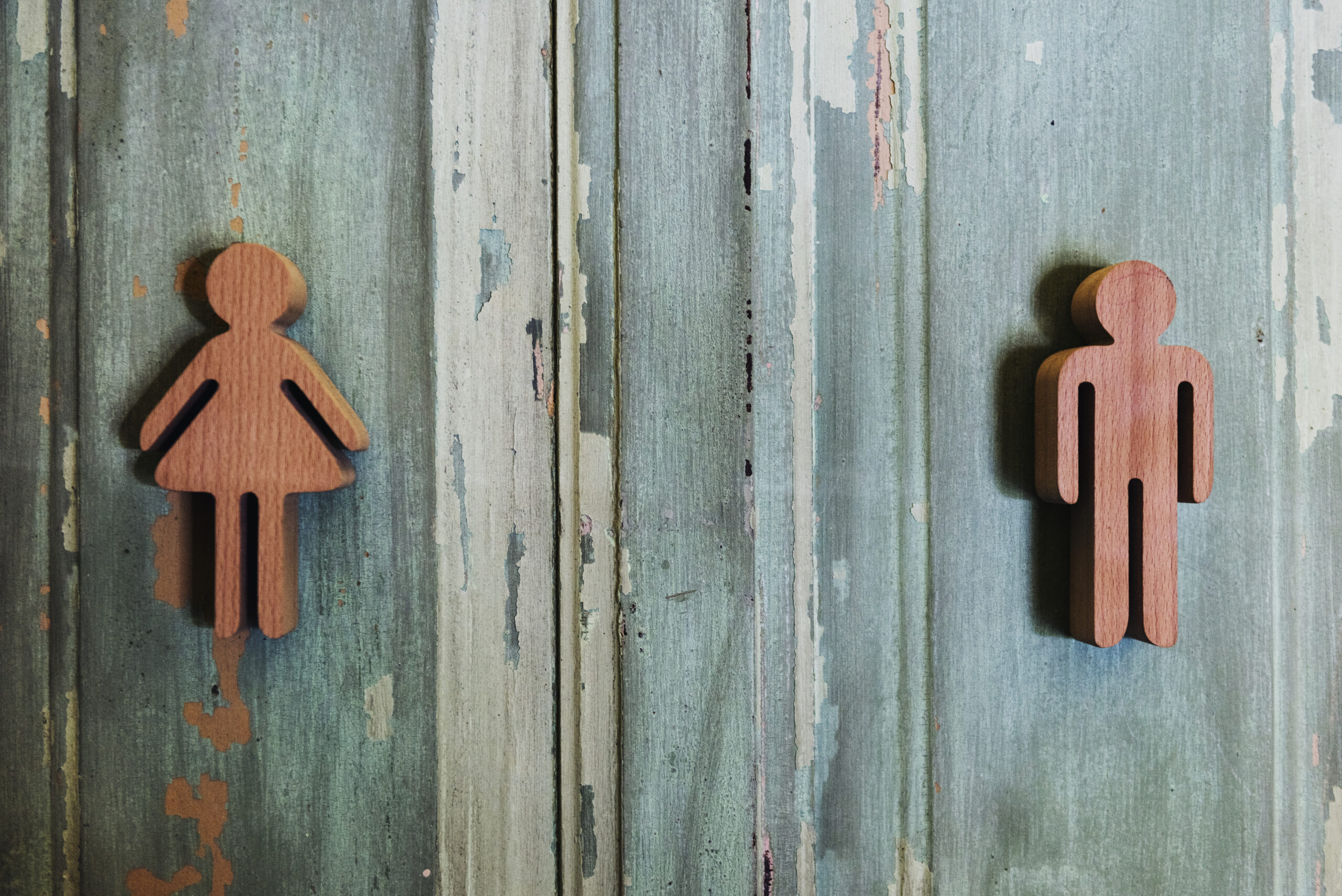 Su Akar Güldür Güldür, Tuvaletler Yüzümüzü Güldür